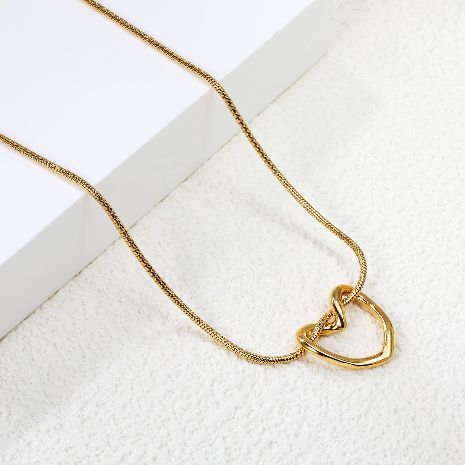 Amore Link Necklace
